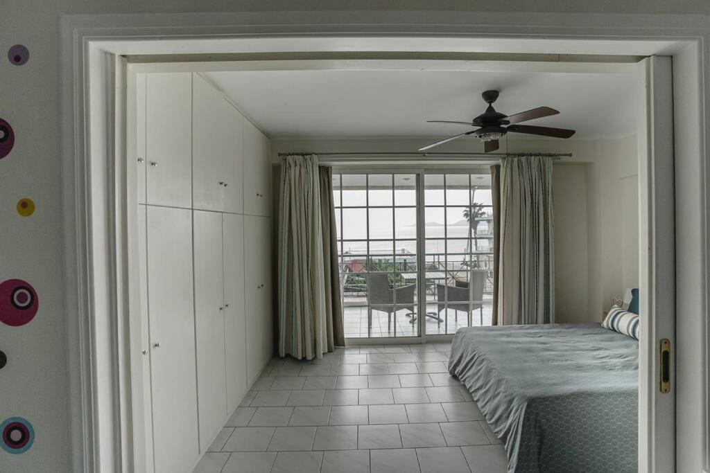 Sea View Apartment "Elise" Λουτράκι Εξωτερικό φωτογραφία
